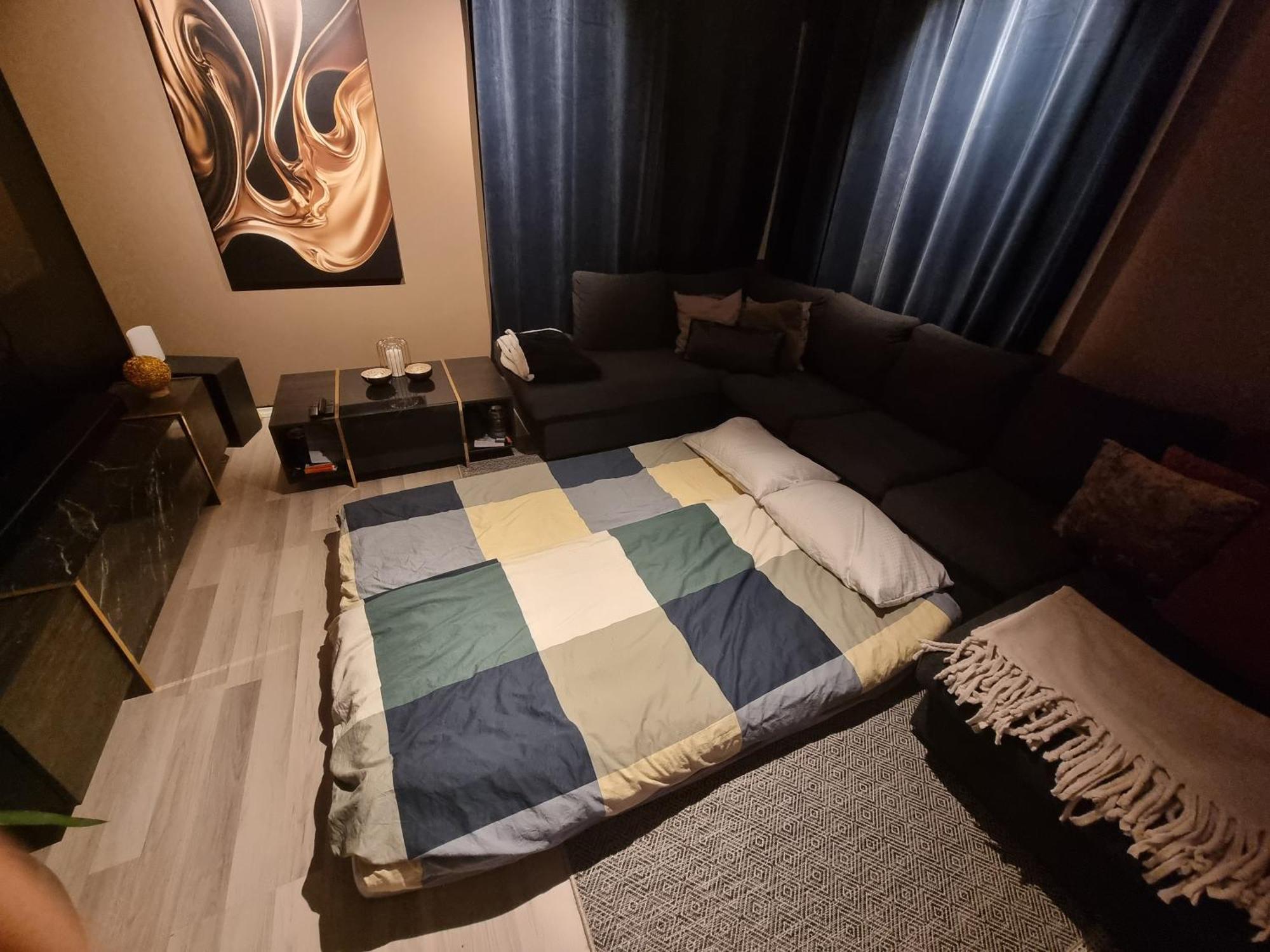 Spacious And With A Private Garden, Free Parking And Ev Recharging